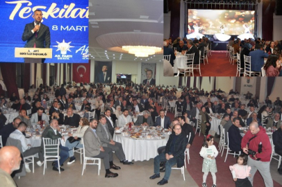 AK Parti ‘Vefa İftarı’nda Buluştu