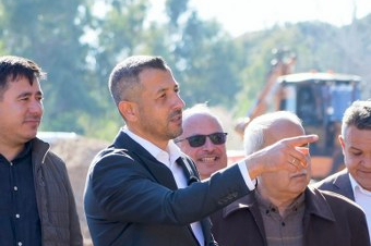 Söker: “Büyükşehir’in Yapamadığı Yolu Bakanlık Tamamlıyor”